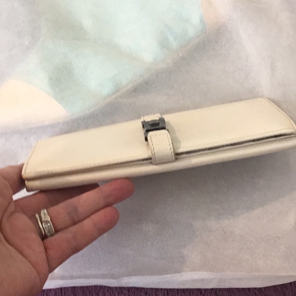 Authentic Vintage Jackie O Gucci White Long Wallet - Picture 11 of 14